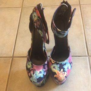 PaperFox by Shoedazzle Flor heels